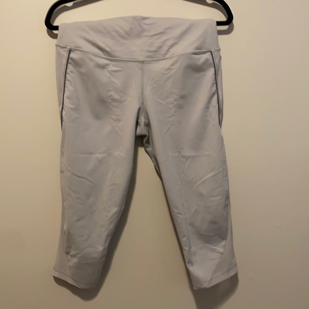 Victoria Sport Knockout crop pant